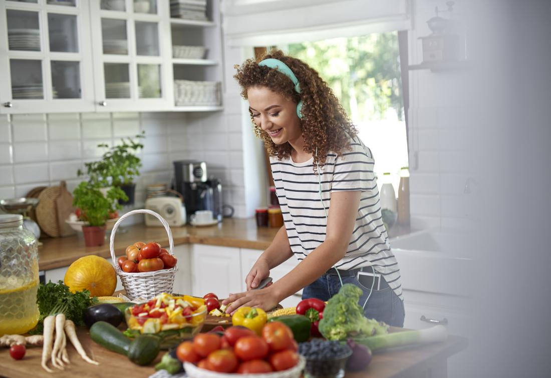 7 navad, s katerimi med kuhanjem ogrožamo zdravje
