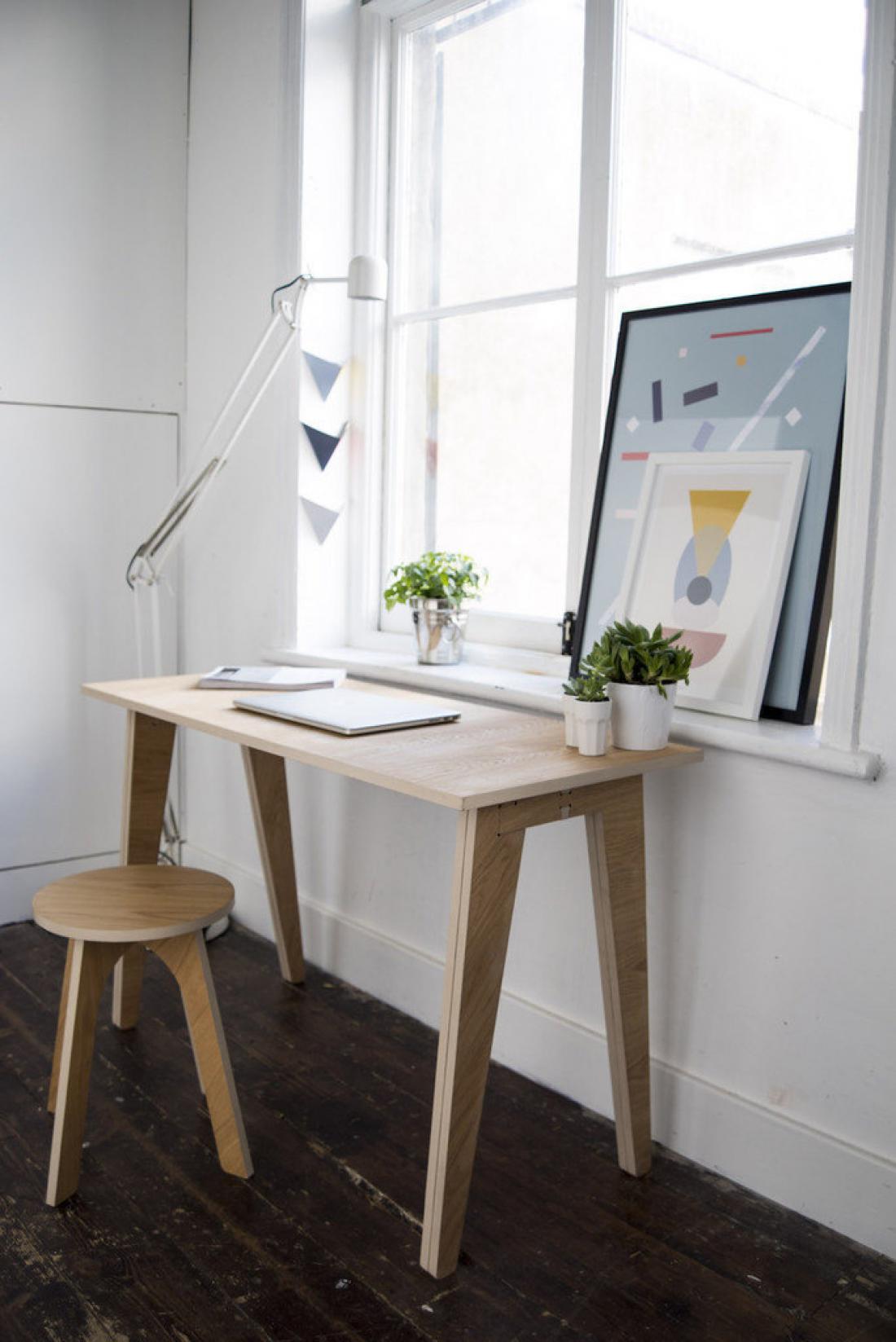 Povsem izčiščen minimalizem v vsej svoji lepoti se kaže v mizi Avelere. Lesena miza dokazuje, da je preprosto najlepše in da so najboljši izdelki očiščeni in pristni.
