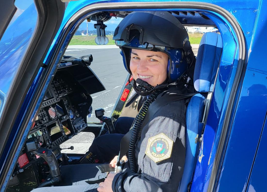 Tanja Novak, prva slovenska pilotka policijskega helikopterja: »Včasih pade kakšen očitek« (INTERVJU)